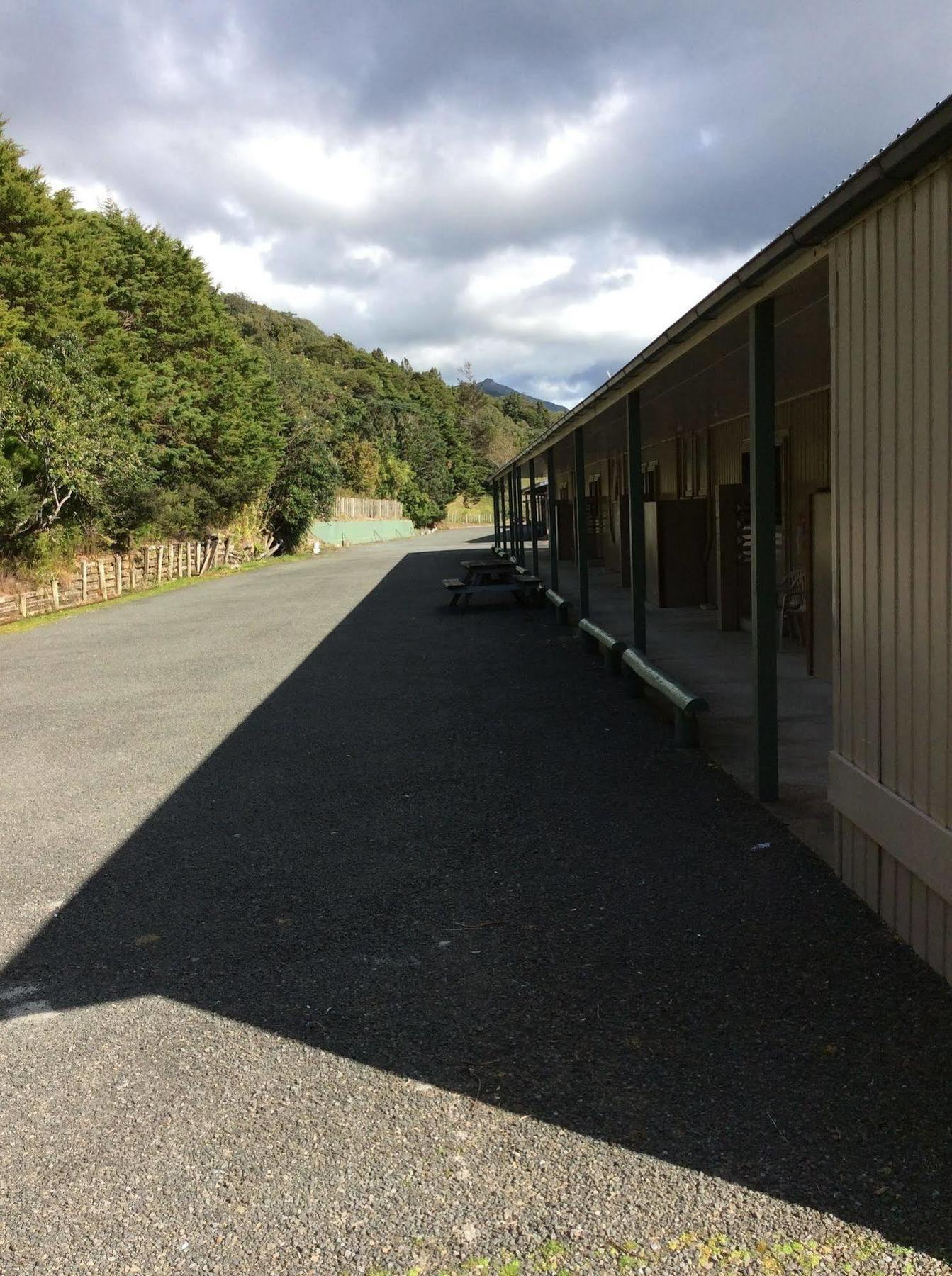 Hicks Bay Lodge Exterior photo